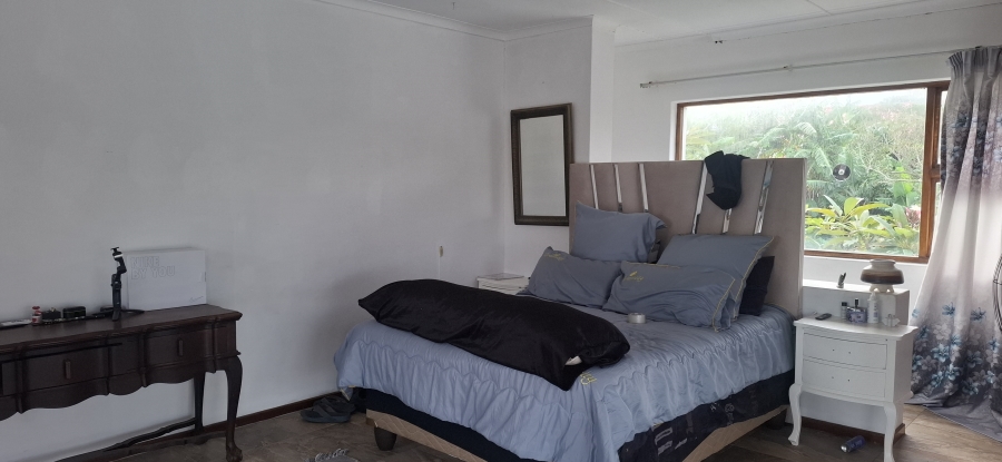 3 Bedroom Property for Sale in Sunrise On Sea Eastern Cape
